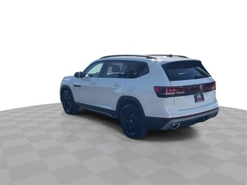 2024 Volkswagen Atlas 2.0T SE w/Technology 4MOTION