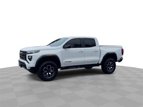 2025 GMC Canyon AT4