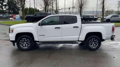 White 2022 GMC Canyon AT4