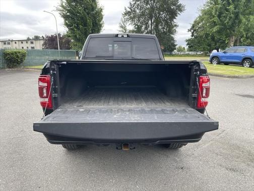 2023 RAM 2500 Laramie Crew Cab 4x4 6'4' Box