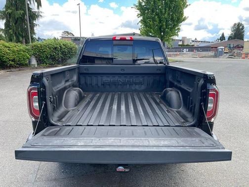 Black 2017 GMC Sierra 1500 Denali