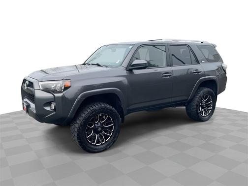2017 Toyota 4Runner SR5