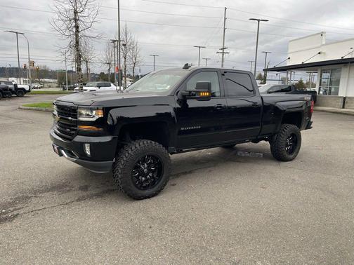 2017 Chevrolet Silverado 1500 2LT
