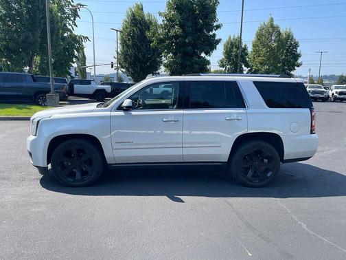 White 2019 GMC Yukon Denali