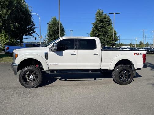 2017 Ford F-350 Lariat