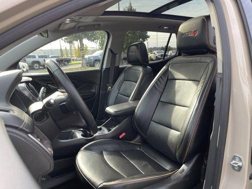 2023 GMC Terrain AWD AT4