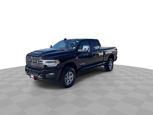 2023 RAM 2500 Laramie Crew Cab 4x4 6'4' Box