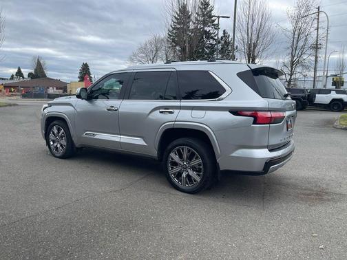 2025 Toyota Sequoia Capstone