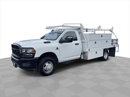 2023 RAM 3500 Tradesman/SLT