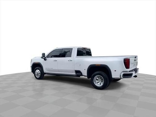2025 GMC Sierra 3500 Denali