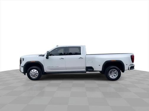 2025 GMC Sierra 3500 Denali