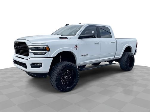 2022 RAM 2500 Laramie Crew Cab 4x4 6'4' Box