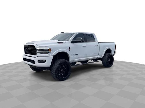 2022 RAM 2500 Laramie Crew Cab 4x4 6'4' Box