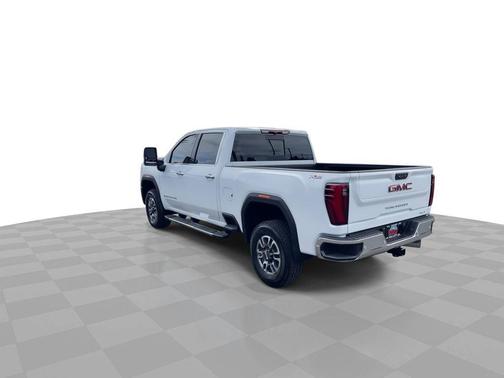 2026 GMC Sierra 3500 SLT