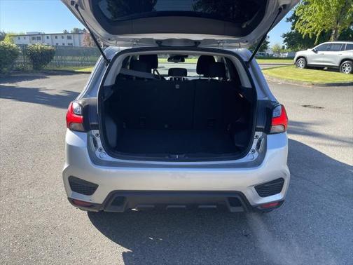 2020 Mitsubishi Outlander Sport SE