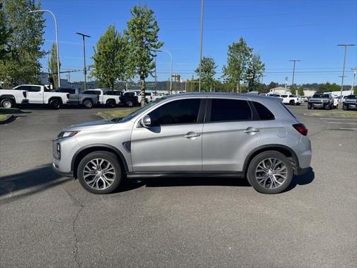 2020 Mitsubishi Outlander Sport SE