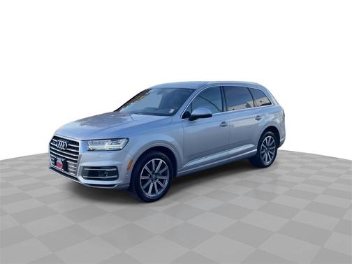 2019 Audi Q7 55 Premium Plus