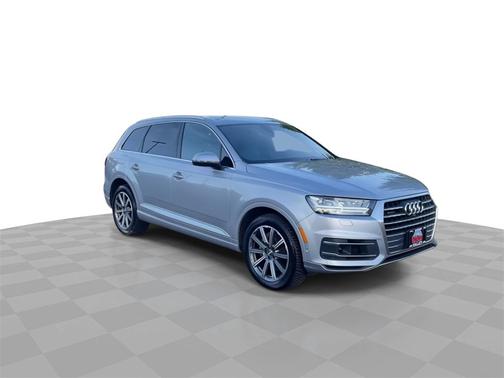 2019 Audi Q7 55 Premium Plus