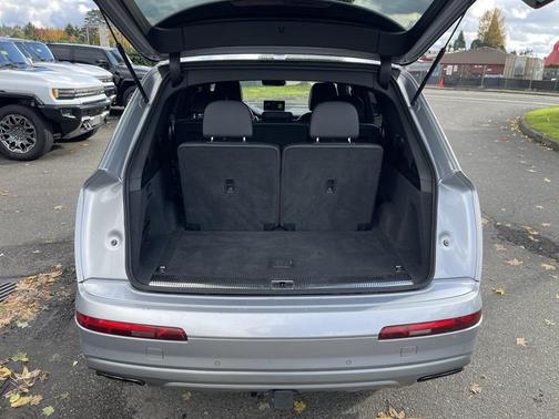 2019 Audi Q7 55 Premium Plus
