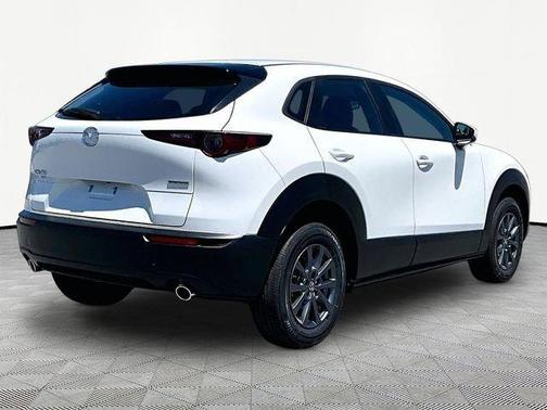 Snowflake White Pearl 2026 Mazda CX-30 2.5 S