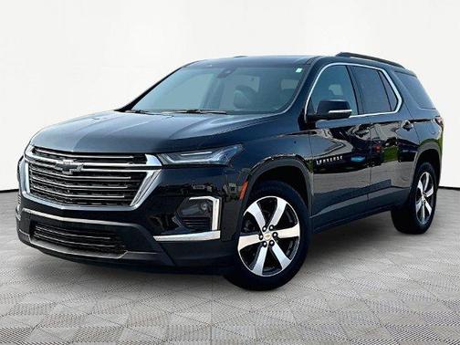 Black 2023 Chevrolet Traverse LT Leather
