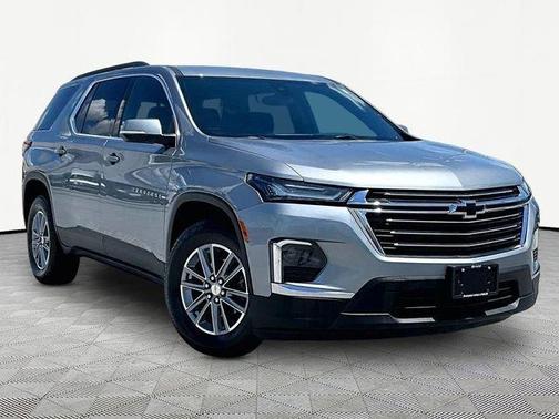 Gray 2023 Chevrolet Traverse LT Cloth