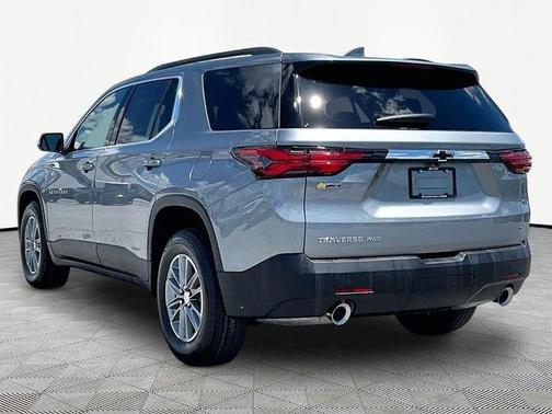 Gray 2023 Chevrolet Traverse LT Cloth