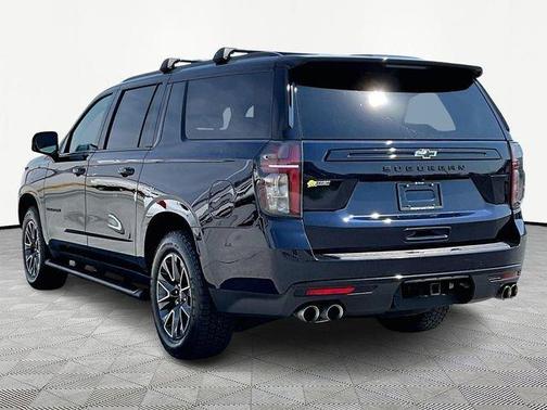 Blue 2023 Chevrolet Suburban Z71