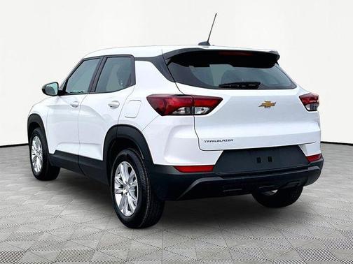 White 2023 Chevrolet Trailblazer LS