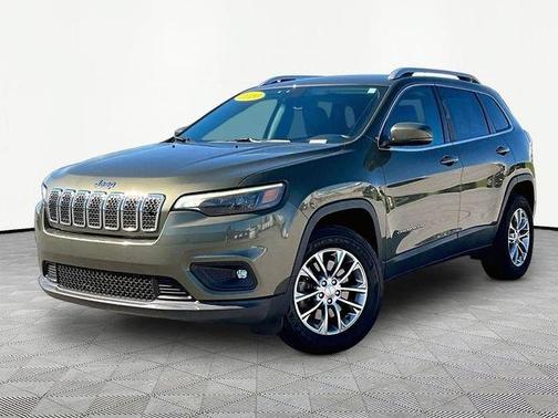 Green 2019 Jeep Cherokee Latitude Plus