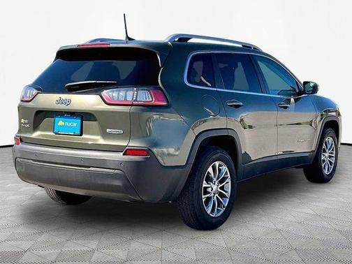 Green 2019 Jeep Cherokee Latitude Plus