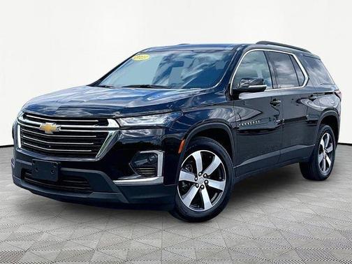 Black 2023 Chevrolet Traverse LT Leather