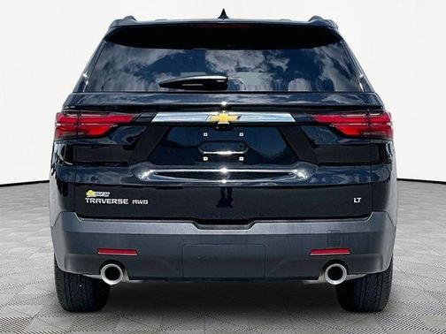 Black 2023 Chevrolet Traverse LT Leather