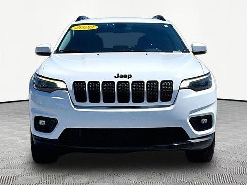 White 2020 Jeep Cherokee Latitude Plus