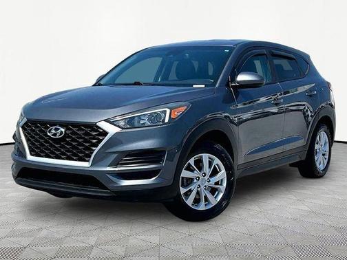 Gray 2019 Hyundai TUCSON SE