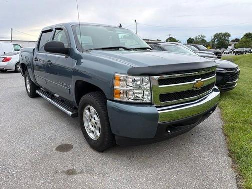 Blue 2008 Chevrolet Silverado 1500 LT Crew Cab