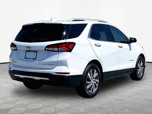 White 2022 Chevrolet Equinox Premier