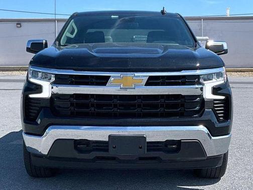 Black 2023 Chevrolet Silverado 1500 LT