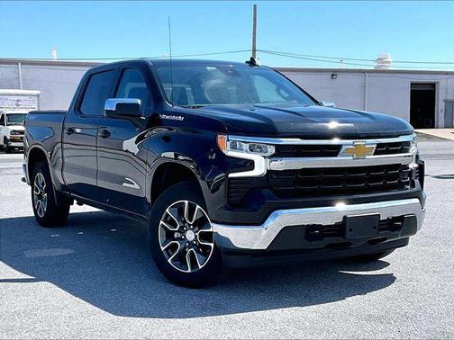 Black 2023 Chevrolet Silverado 1500 LT