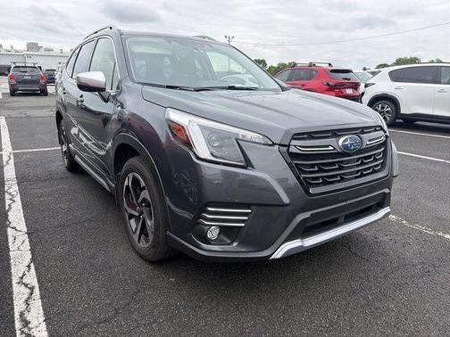 Magnetite Gray Metallic 2023 Subaru Forester Touring