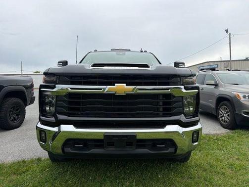 Black 2024 Chevrolet Silverado 2500 LT