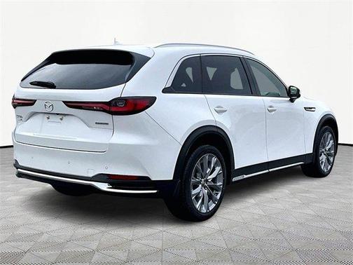 2026 Mazda CX-90 Premium Plus