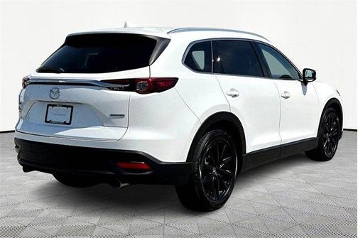 2022 Mazda CX-9 Touring Plus
