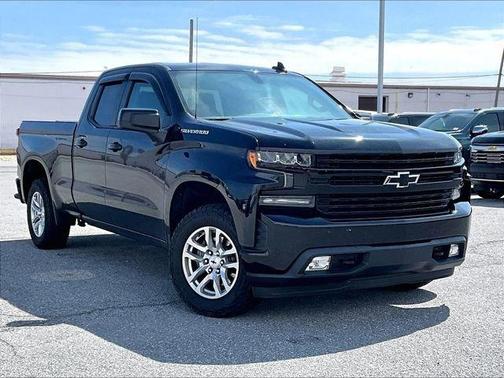 Black 2019 Chevrolet Silverado 1500 RST