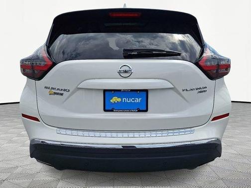 White 2020 Nissan Murano Platinum