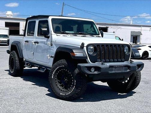 White 2020 Jeep Gladiator Sport