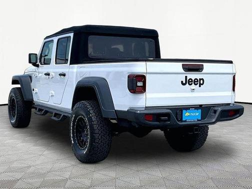 White 2020 Jeep Gladiator Sport