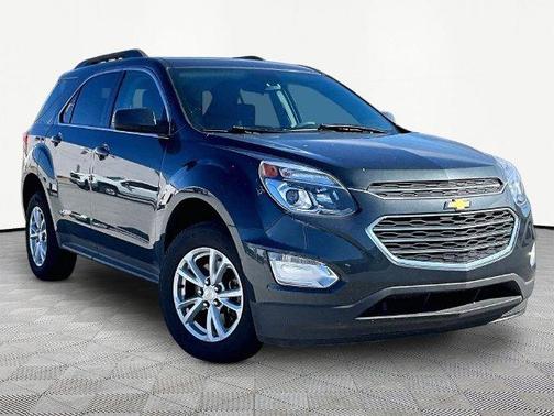 Gray 2017 Chevrolet Equinox LT