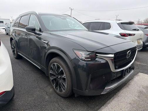 2024 Mazda CX-90 PHEV Premium Plus
