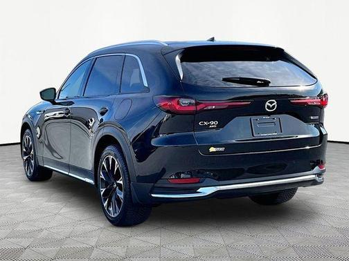 2024 Mazda CX-90 PHEV Premium Plus